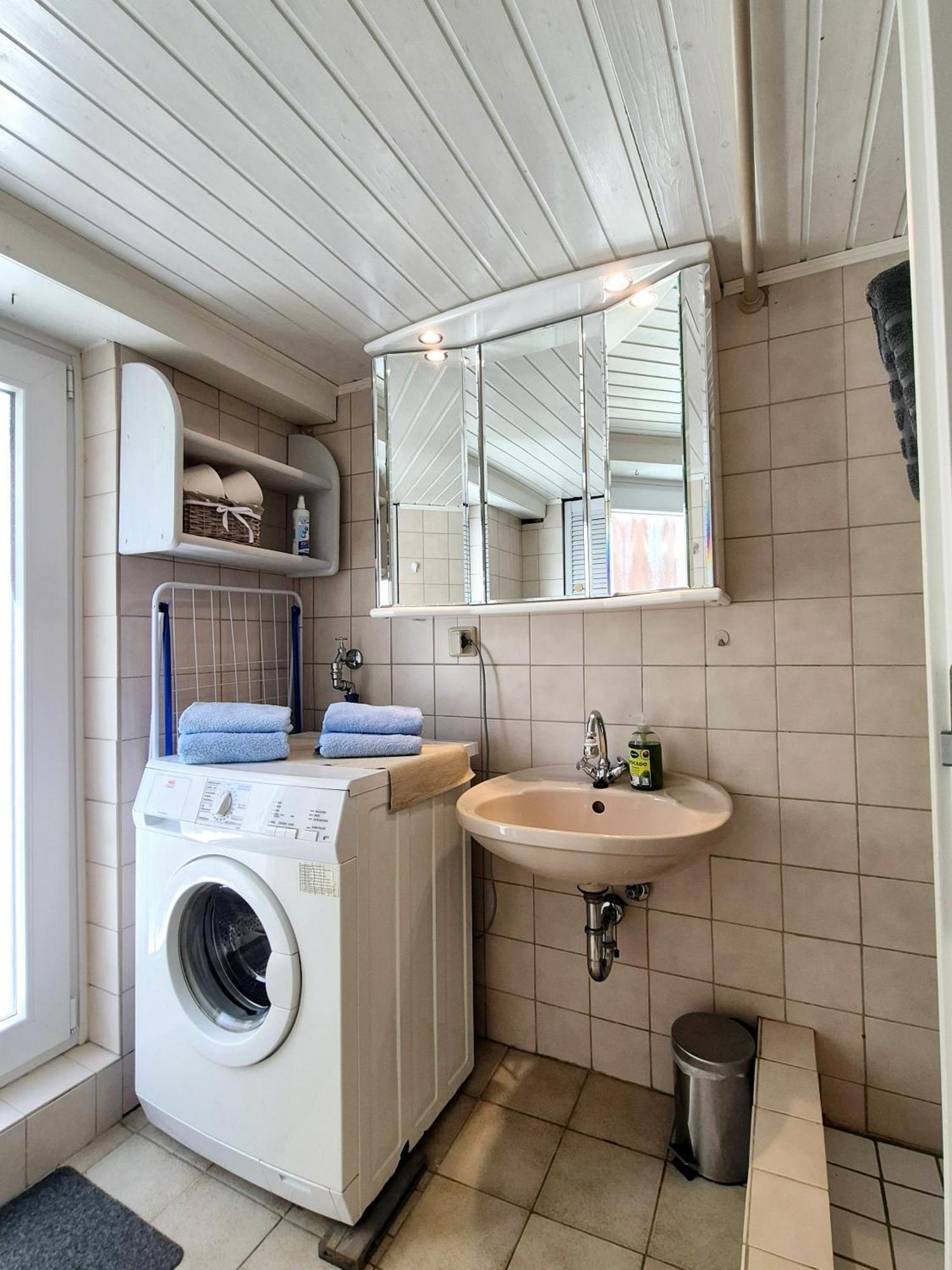 Untergeschoss, Kaelder, Basement In Ruhiger Wohngegend Apartamento Flensburg Exterior foto